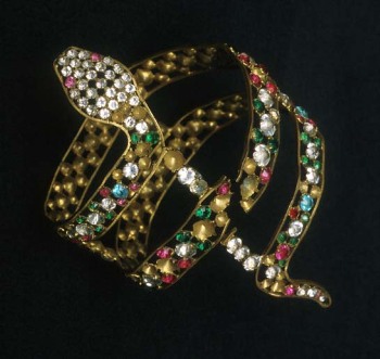 Armlet worn by Grace Angelou at The Palace Theatre (Arts Centre Melbourne).